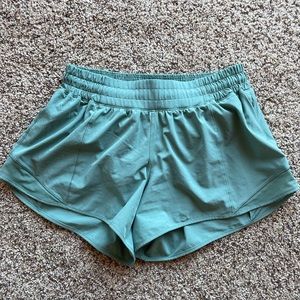 Lulu lemon hotty hot shorts